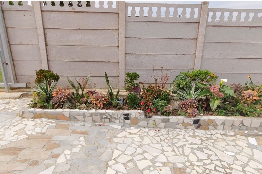 To Let 4 Bedroom Property for Rent in Pacaltsdorp Western Cape